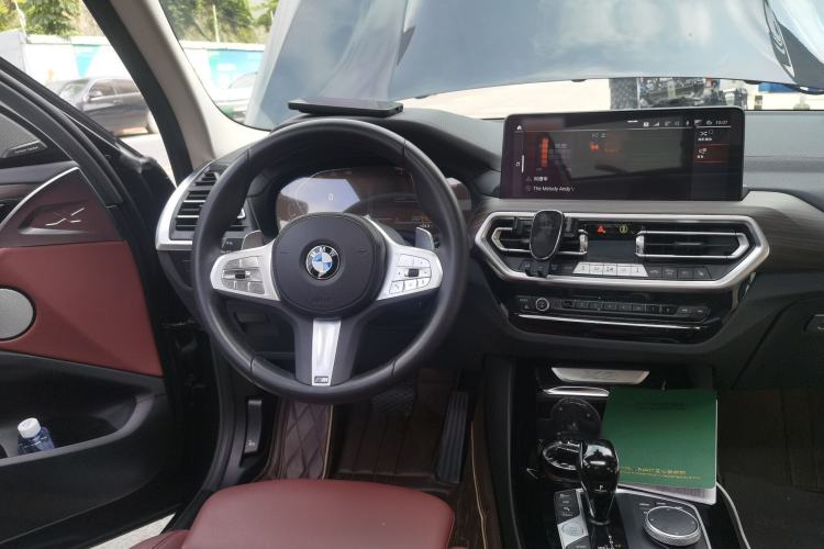 Used BMW X3 2023 xDrive30i Leading Model M Night Edition Package Steering Wheel