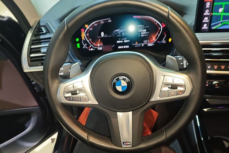 Used BMW X3 2023 Restyled xDrive30i Leading Edition M Night Sky Package Steering Wheel