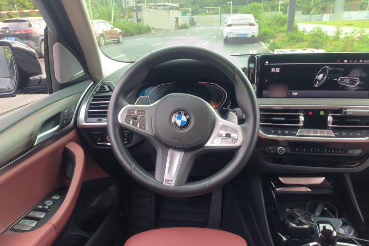 Used BMW X3 2023 xDrive30i Leading Model M Night Edition Package Steering Wheel