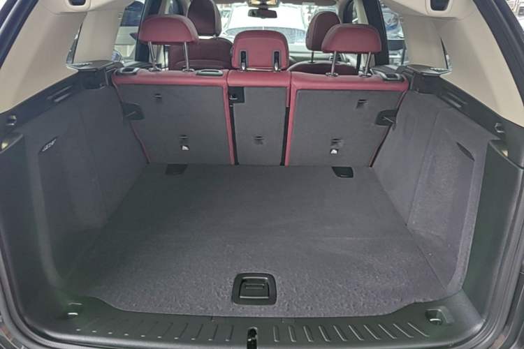 Used BMW X3 2023 xDrive30i Leading Model M Night Edition Package Trunk