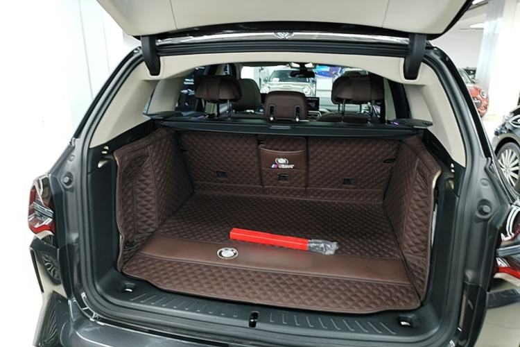 Used BMW X3 2023 xDrive30i Leading Model M Night Edition Package Trunk
