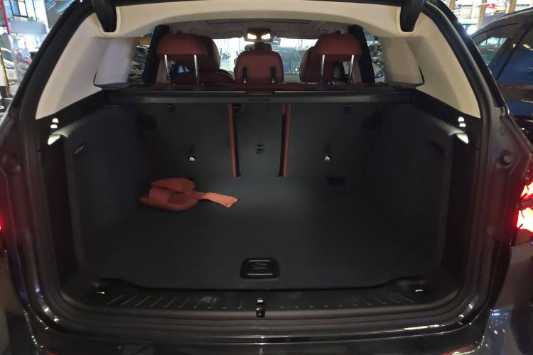 Used BMW X3 2023 xDrive30i Leading Model M Night Edition Package Trunk
