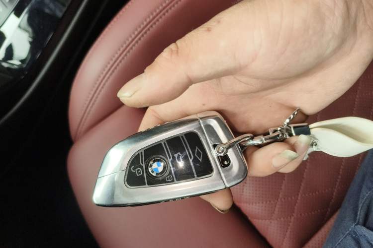 Used BMW X3 2023 xDrive30i Leading Model M Night Edition Package Vehicle Key