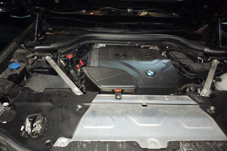 Used BMW X3 2023 xDrive25i M Sport Package Engine Bay Right