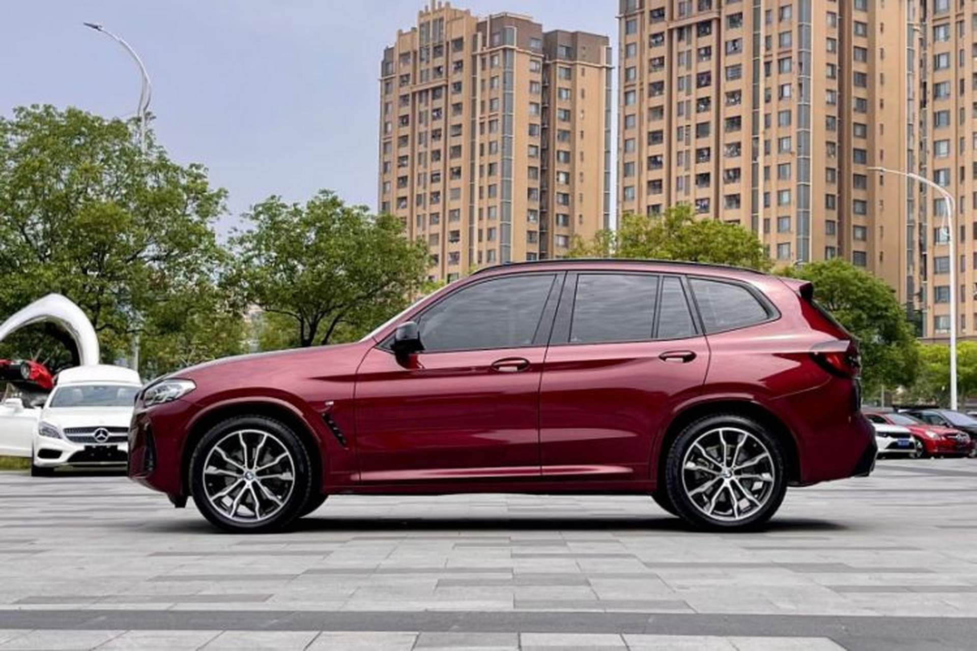 Used BMW X3 2023 Restyled xDrive30i Leading Edition M Night Sky Package Exterior 8