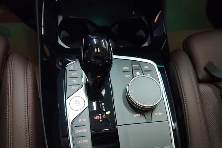 Used BMW X3 2023 Restyled xDrive30i Leading Edition M Night Sky Package Gear Lever
