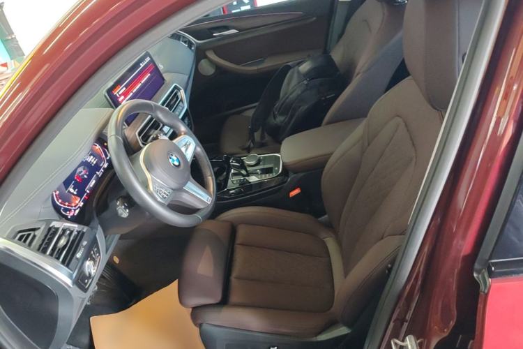 Used BMW X3 2023 Restyled xDrive30i Leading Edition M Night Sky Package Left Front Seat