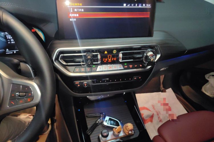 Used BMW X3 2023 Restyled xDrive30i Leading Edition M Night Sky Package Audio And AC Panel