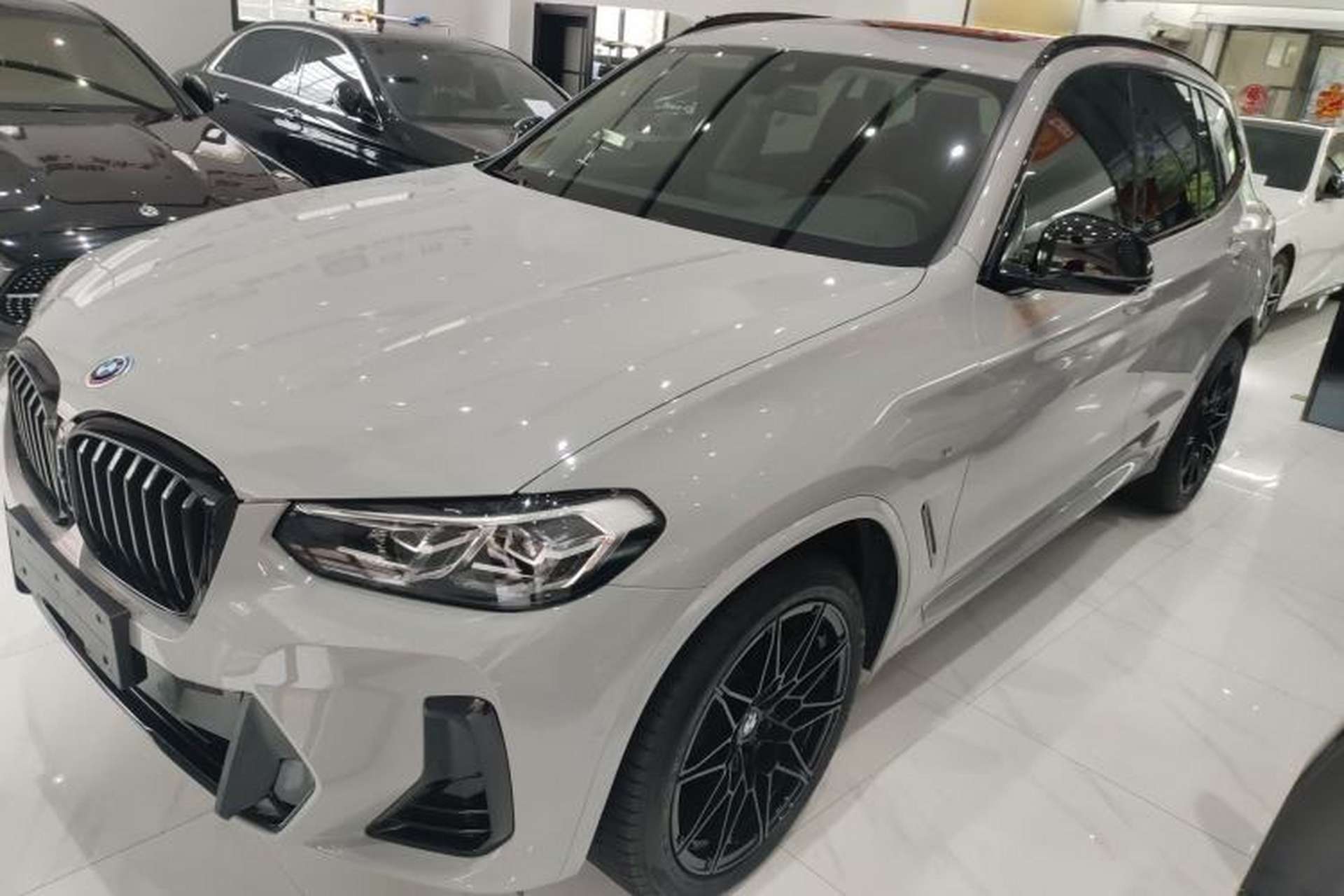 Used BMW X3 2023 Restyled xDrive30i Leading Edition M Night Sky Package Front Left 45 Deg