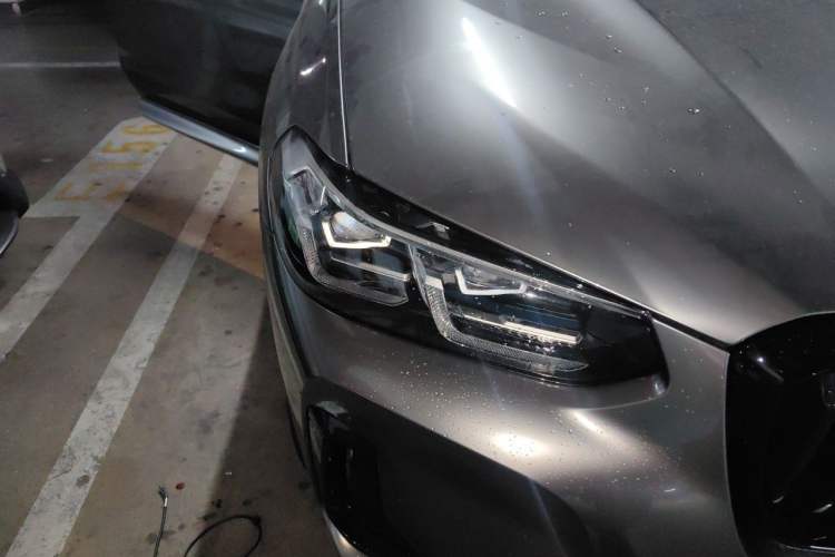 Used BMW X3 2023 Restyled xDrive30i Leading Edition M Night Sky Package Right Front Headlight