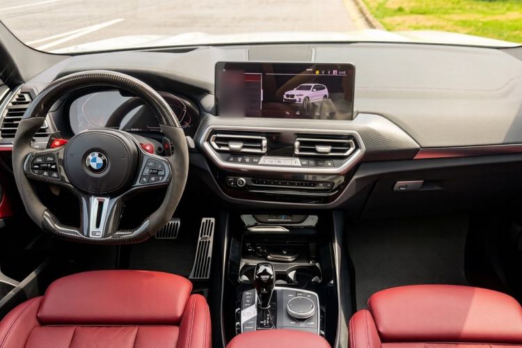 Used BMW X3 2023 Restyled xDrive30i Luxury Version M Night Edition Package Audio And AC Panel