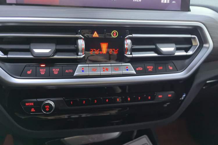 Used BMW X3 2023 Restyled xDrive30i Leading Edition M Night Sky Package Audio And AC Panel