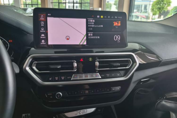 Used BMW X3 2023 xDrive25i M Sport Package Audio And AC Panel