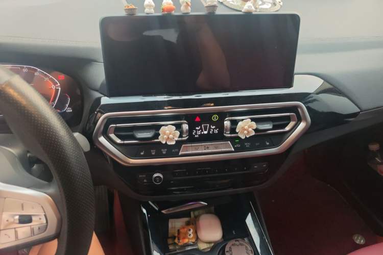 Used BMW X3 2023 xDrive25i M Sport Package Audio And AC Panel