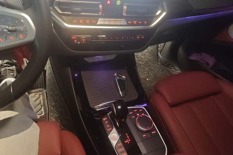 Used BMW X3 2023 xDrive30i Luxury Edition M Night Sky Package Audio And AC Panel