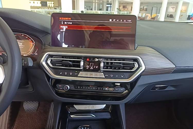 Used BMW X3 2023 xDrive30i Leading Model M Night Edition Package Audio And AC Panel