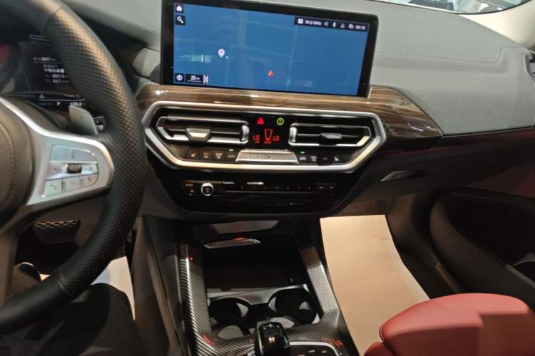Used BMW X3 2023 Restyled xDrive30i Leading Edition M Night Sky Package Audio And AC Panel