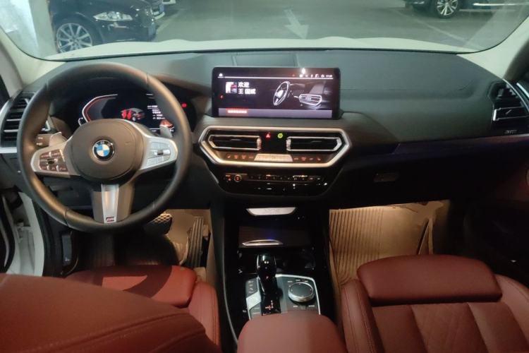 Used BMW X3 2023 Restyled xDrive30i Leading Edition M Night Sky Package Center Console