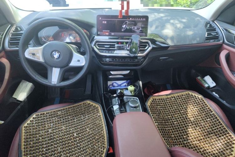 Used BMW X3 2023 xDrive25i M Sport Package Center Console