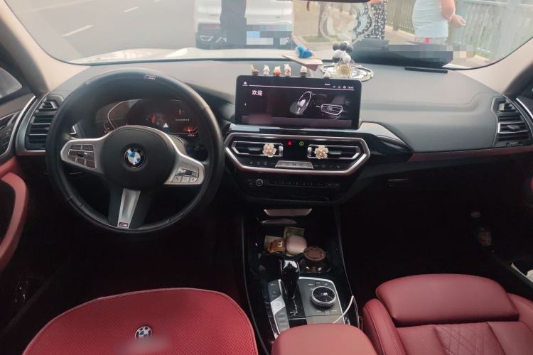 Used BMW X3 2023 xDrive25i M Sport Package Center Console