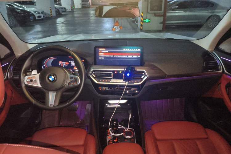 Used BMW X3 2023 xDrive30i Leading Model M Night Edition Package Center Console