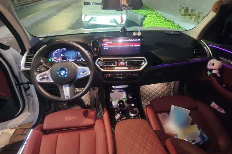 Used BMW X3 2023 xDrive25i M Sport Package Center Console