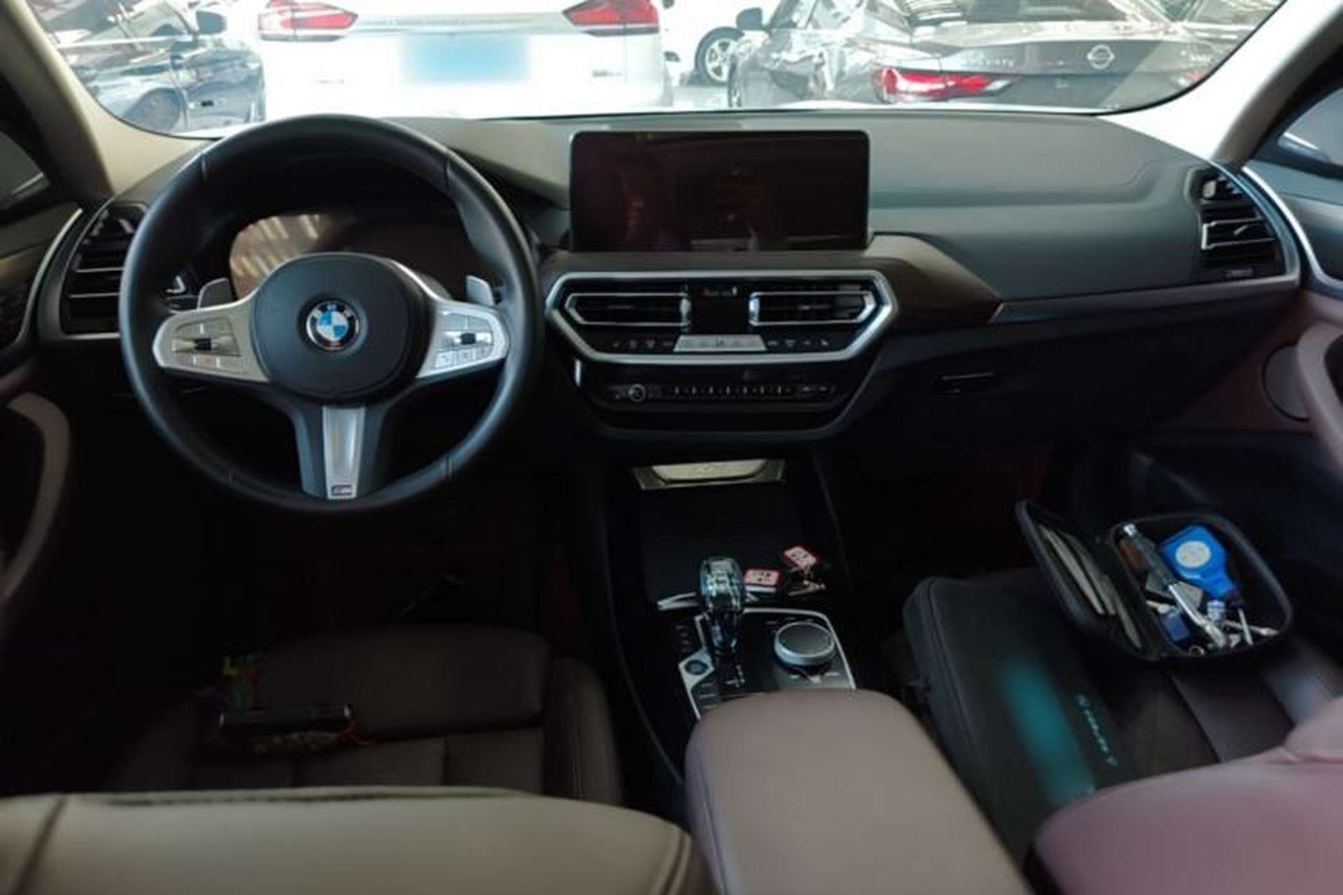 Used BMW X3 2023 xDrive30i Leading Model M Night Edition Package Center Console