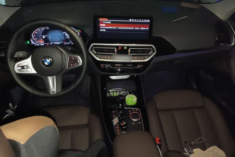 Used BMW X3 2023 xDrive25i M Sport Package Center Console
