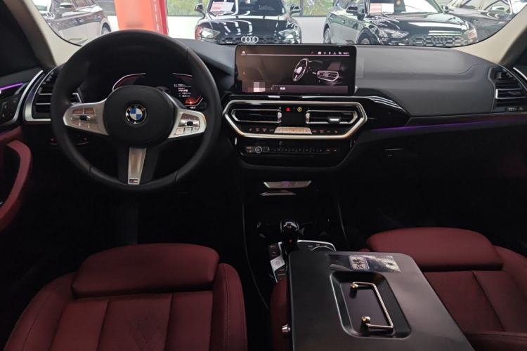 Used BMW X3 2023 xDrive25i M Sport Package Center Console
