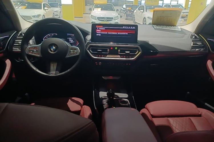 Used BMW X3 2023 xDrive25i M Sport Package Center Console