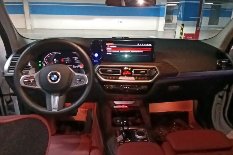 Used BMW X3 2023 xDrive30i Leading Model M Night Edition Package Center Console
