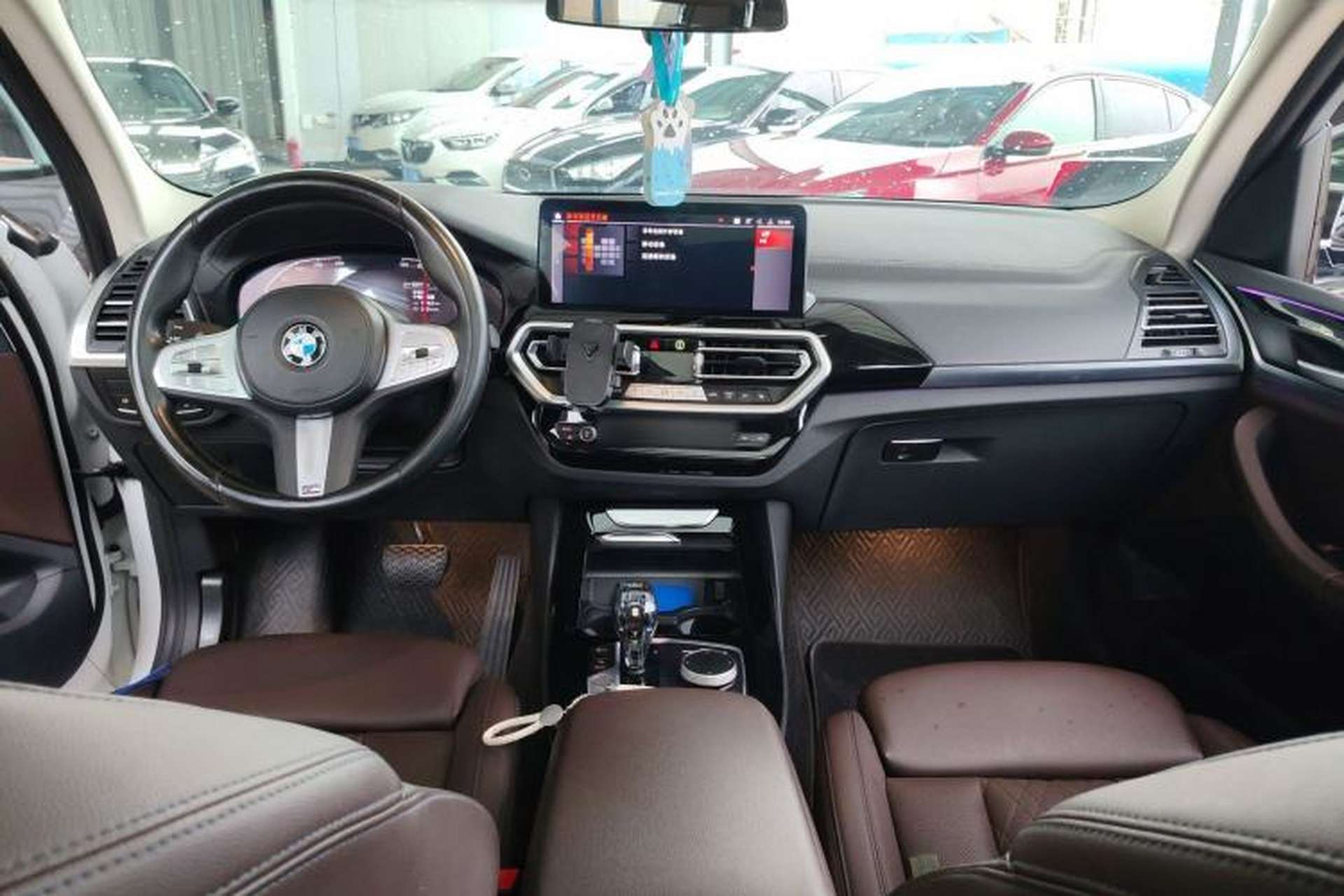Used BMW X3 2023 xDrive25i M Sport Package Center Console