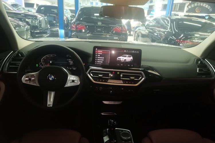 Used BMW X3 2023 xDrive25i M Sport Package Center Console
