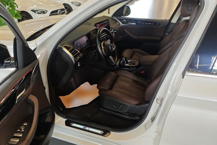 Used BMW X3 2023 xDrive25i M Sport Package Driver Seat