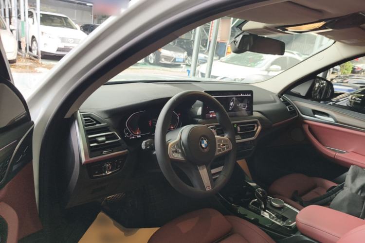 Used BMW X3 2023 Restyled xDrive30i Leading Edition M Night Sky Package Driver Seat