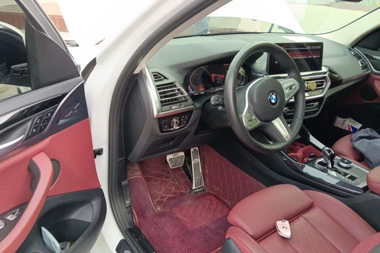 Used BMW X3 2023 xDrive25i M Sport Package Driver Seat