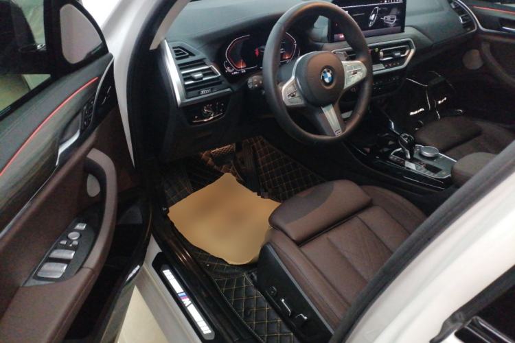 Used BMW X3 2023 Restyled xDrive30i Leading Edition M Night Sky Package Driver Seat