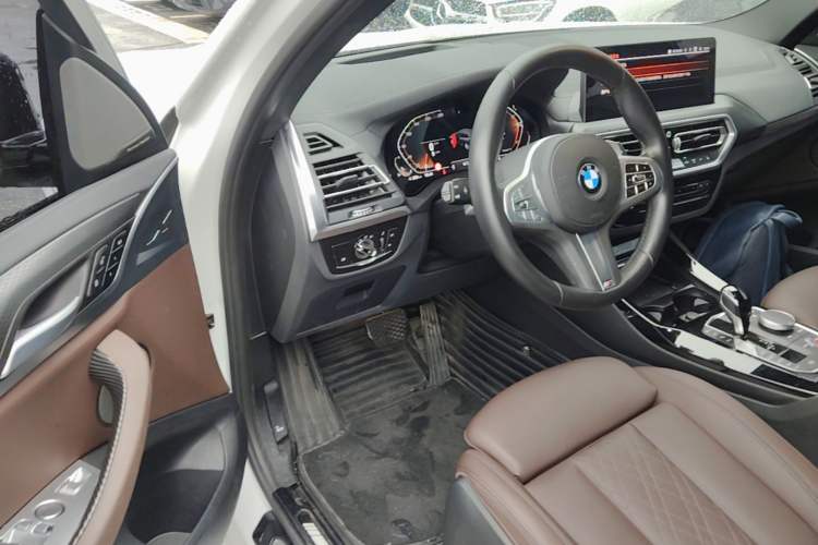 Used BMW X3 2023 xDrive30i Luxury Edition M Night Sky Package Driver Seat