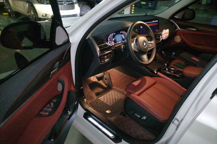 Used BMW X3 2023 xDrive30i Luxury Edition M Night Sky Package Driver Seat