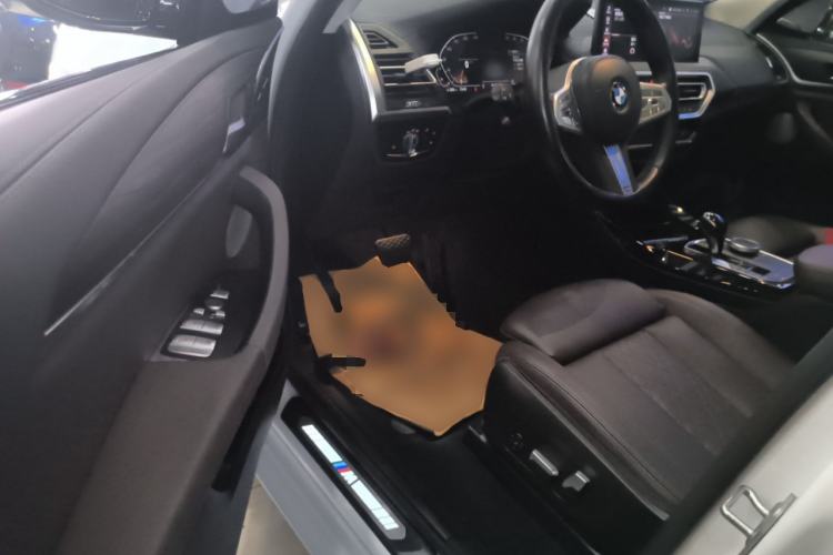 Used BMW X3 2023 xDrive30i Leading Model M Night Edition Package Driver Seat