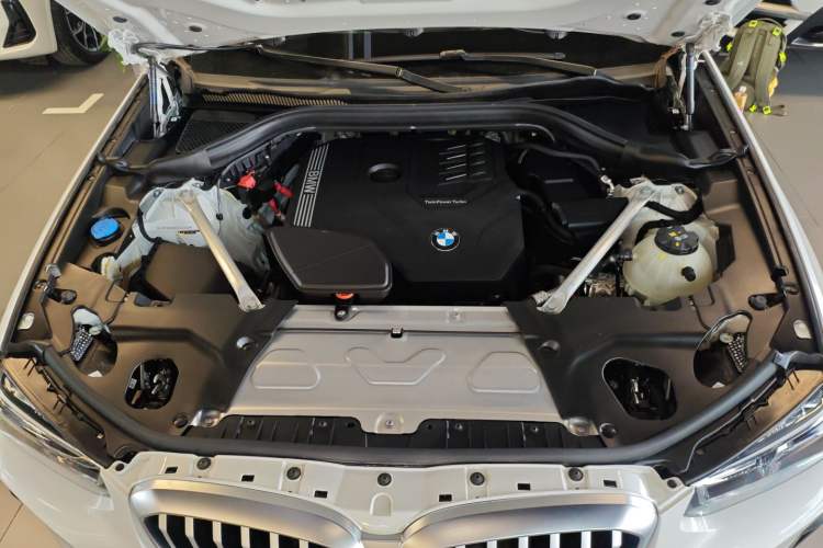 Used BMW X3 2023 xDrive25i M Sport Package Engine Bay