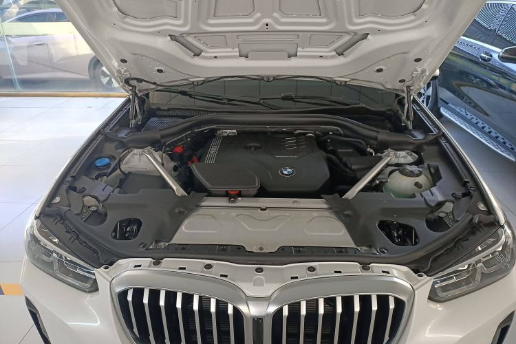 Used BMW X3 2023 xDrive25i M Sport Package Engine Bay