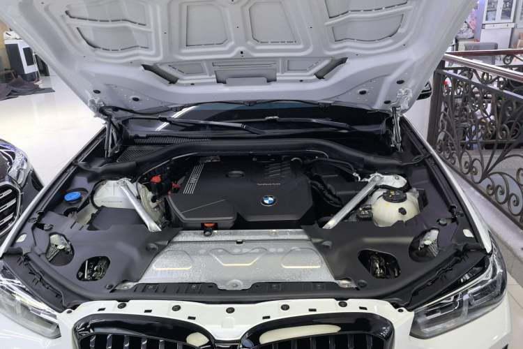 Used BMW X3 2023 Restyled xDrive30i Leading Edition M Night Sky Package Engine Bay