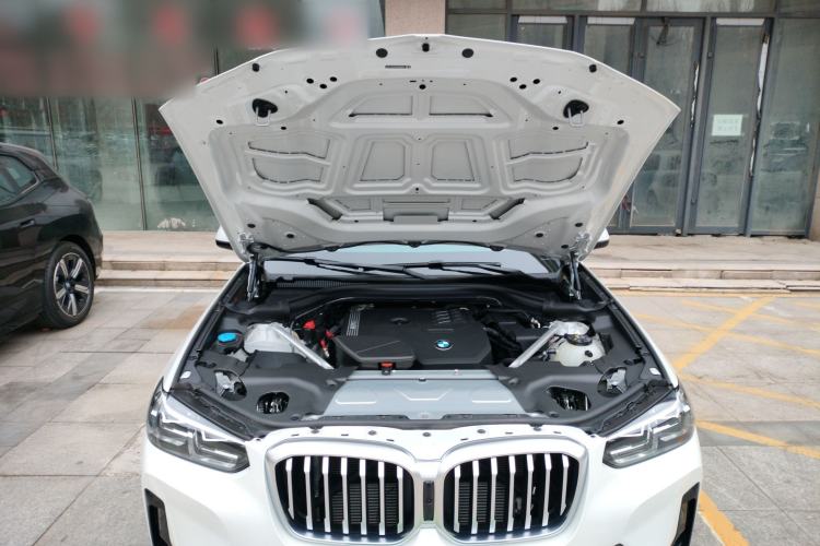 Used BMW X3 2023 xDrive25i M Sport Package Engine Bay