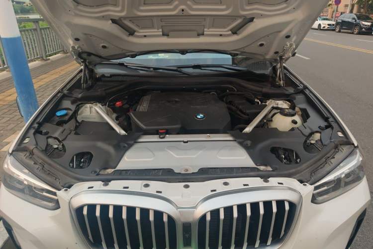 Used BMW X3 2023 xDrive25i M Sport Package Engine Bay