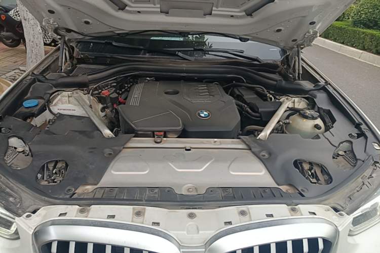 Used BMW X3 2023 xDrive25i M Sport Package Engine Bay
