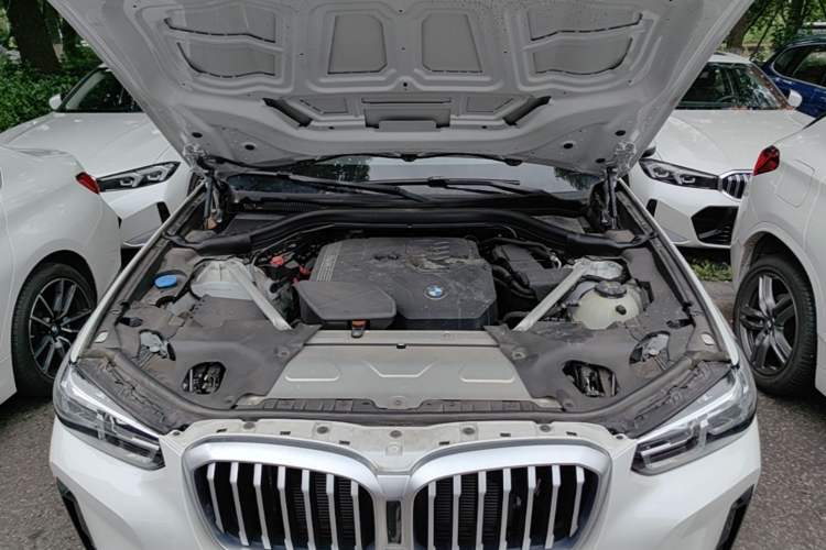 Used BMW X3 2023 xDrive25i M Sport Package Engine Bay