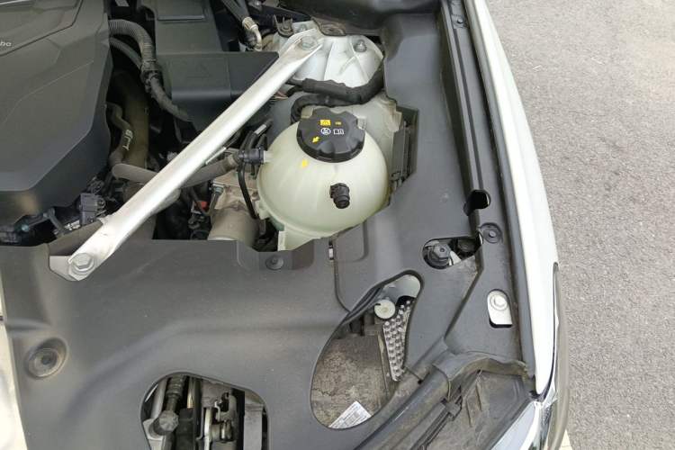 Used BMW X3 2023 xDrive25i M Sport Package Engine Bay Left