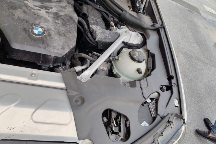 Used BMW X3 2023 xDrive25i M Sport Package Engine Bay Left