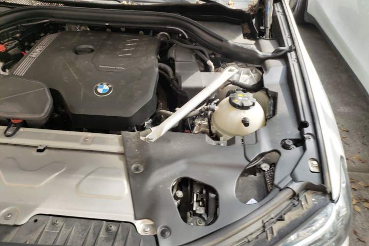 Used BMW X3 2023 xDrive25i M Sport Package Engine Bay Left